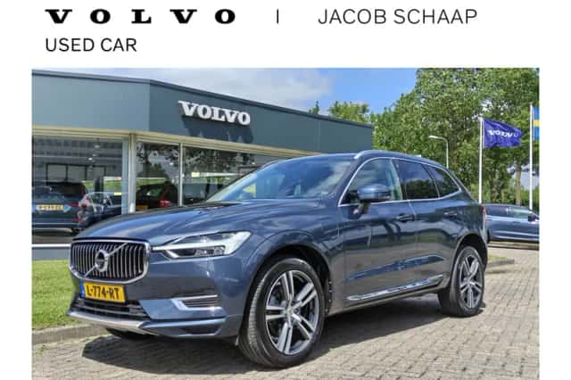 Volvo XC60 (2017) thumbnail 1