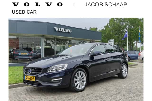 Volvo V60 (2015) thumbnail 1