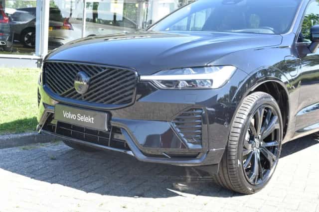 Volvo XC60 (2025) thumbnail 4