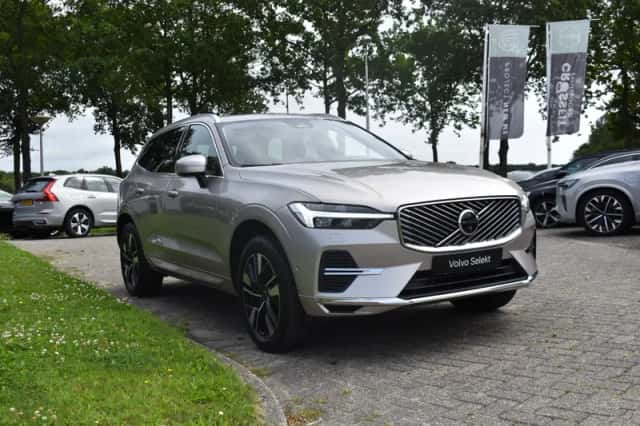Volvo XC60 (2026) thumbnail 2