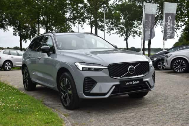 Volvo XC60 (2025) thumbnail 2