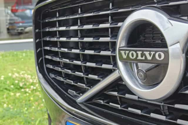 Volvo XC60 (2020) thumbnail 5