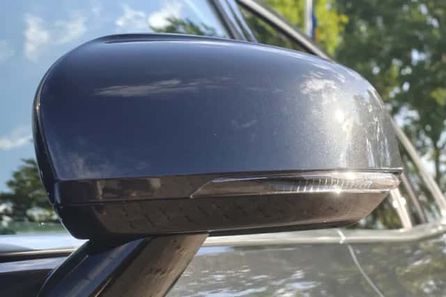 Volvo V60 (2019) thumbnail 5
