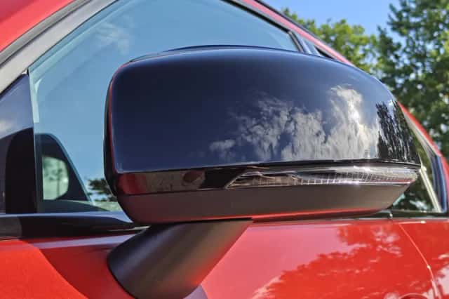 Volvo XC40 (2025) thumbnail 5