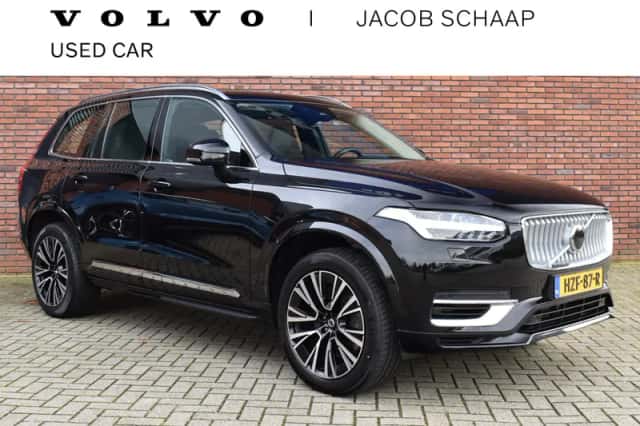 Volvo XC90 (2024) thumbnail 1