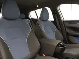Volvo EX30 (2024) thumbnail 10