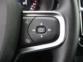 Volvo XC40 (2021) thumbnail 22