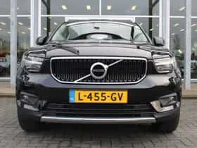 Volvo XC40 (2021) thumbnail 4