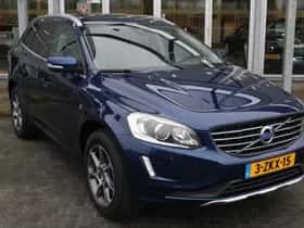 Volvo XC60 (2015) thumbnail 5
