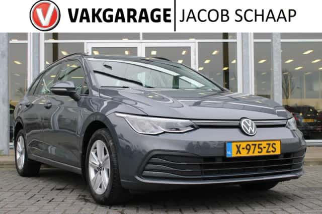 Volkswagen Golf (2021) thumbnail 1