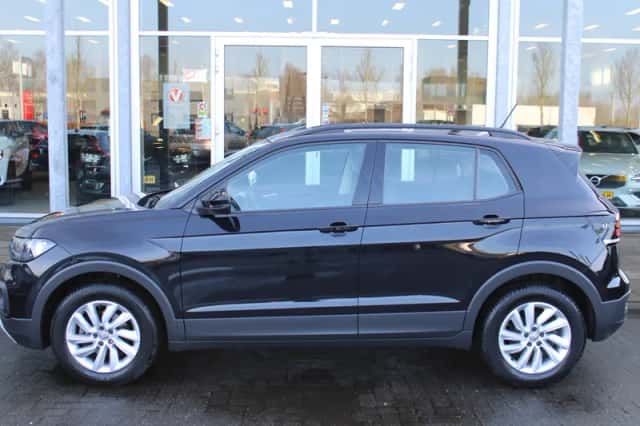 Volkswagen T-Cross (2020) thumbnail 2