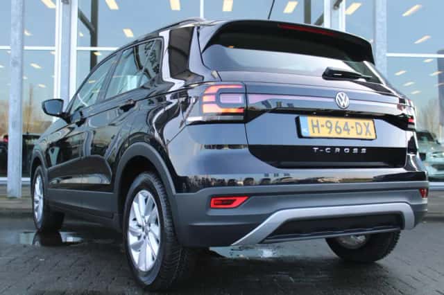 Volkswagen T-Cross (2020) thumbnail 3