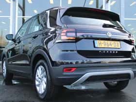 Volkswagen T-Cross thumbnail 3