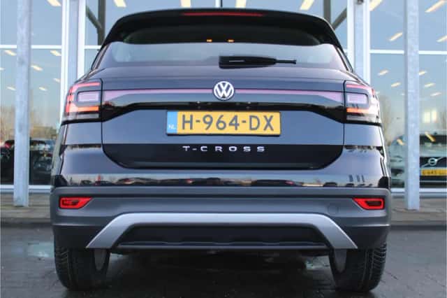 Volkswagen T-Cross (2020) thumbnail 5