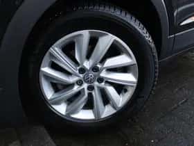 Volkswagen T-Cross thumbnail 8