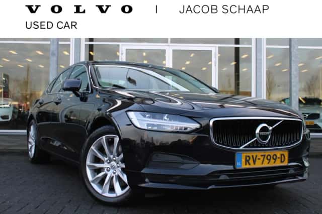 Volvo S90 (2018) thumbnail 1