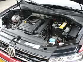 Volkswagen Tiguan (2018) thumbnail 38