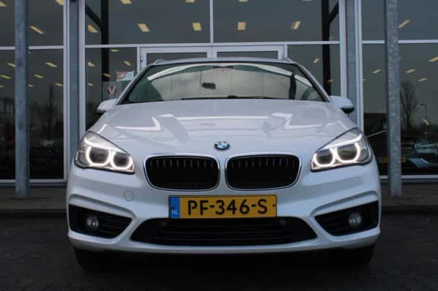 BMW 2-Serie (2017) thumbnail 4