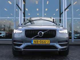 Volvo XC90 (2017) thumbnail 4