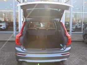 Volvo XC90 (2017) thumbnail 6