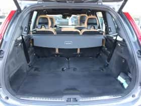 Volvo XC90 (2017) thumbnail 7