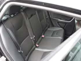 Volvo V60 thumbnail 38