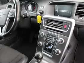 Volvo V60 thumbnail 41