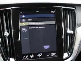 Volvo V60 (2022) thumbnail 44
