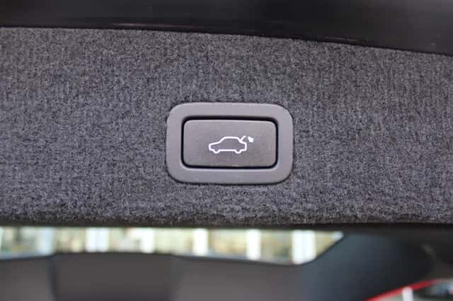 Volvo V70 (2016) thumbnail 6