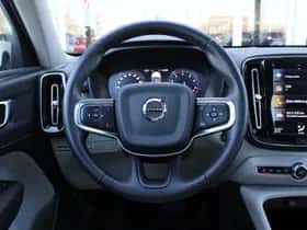 Volvo XC40 (2021) thumbnail 41