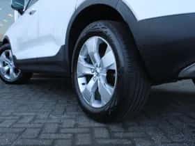 Volvo XC40 (2021) thumbnail 63
