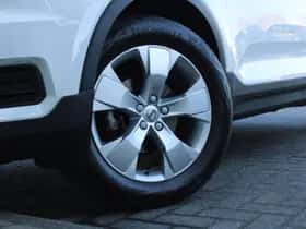 Volvo XC40 (2021) thumbnail 9