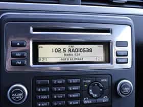 Volvo V70 (2010) thumbnail 42