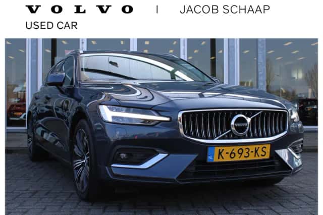 Volvo V60 (2021) thumbnail 1