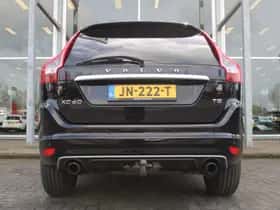 Volvo XC60 (2014) thumbnail 5
