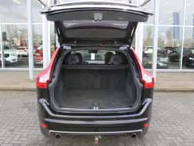 Volvo XC60 (2014) thumbnail 6