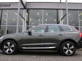 Volvo XC60 (2020) thumbnail 2