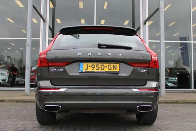 Volvo XC60 (2020) thumbnail 5