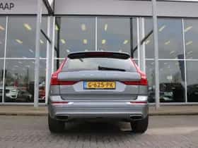 Volvo XC60 (2019) thumbnail 5