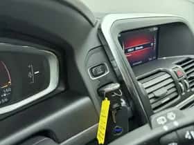 Volvo XC60 thumbnail 31
