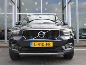 Volvo XC40 (2021) thumbnail 4