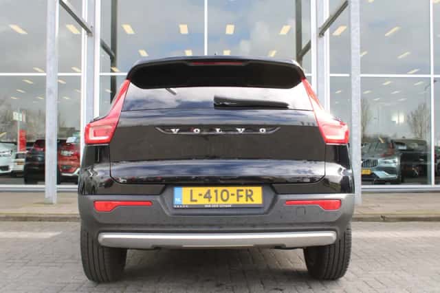 Volvo XC40 (2021) thumbnail 5