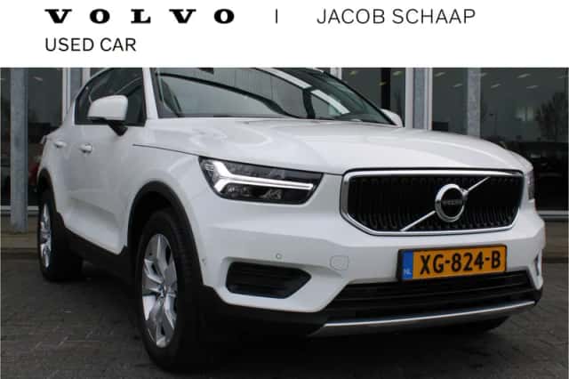 Volvo XC40 (2019) thumbnail 1