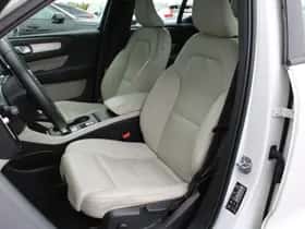 Volvo XC40 thumbnail 12