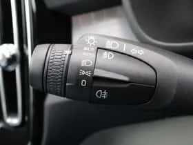 Volvo XC40 thumbnail 17