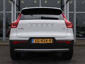 Volvo XC40 (2019) thumbnail 5