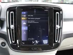Volvo XC40 thumbnail 42