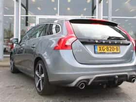Volvo V60 (2019) thumbnail 3