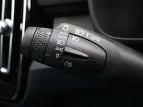 Volvo XC40 thumbnail 21