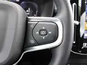 Volvo XC40 thumbnail 24